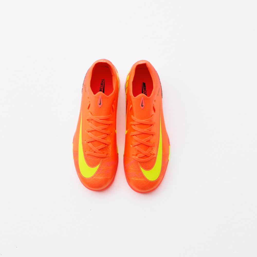 TF / Nike Air Zoom Mercurial Vapor XVI Elite / Cosmic Speed Orange