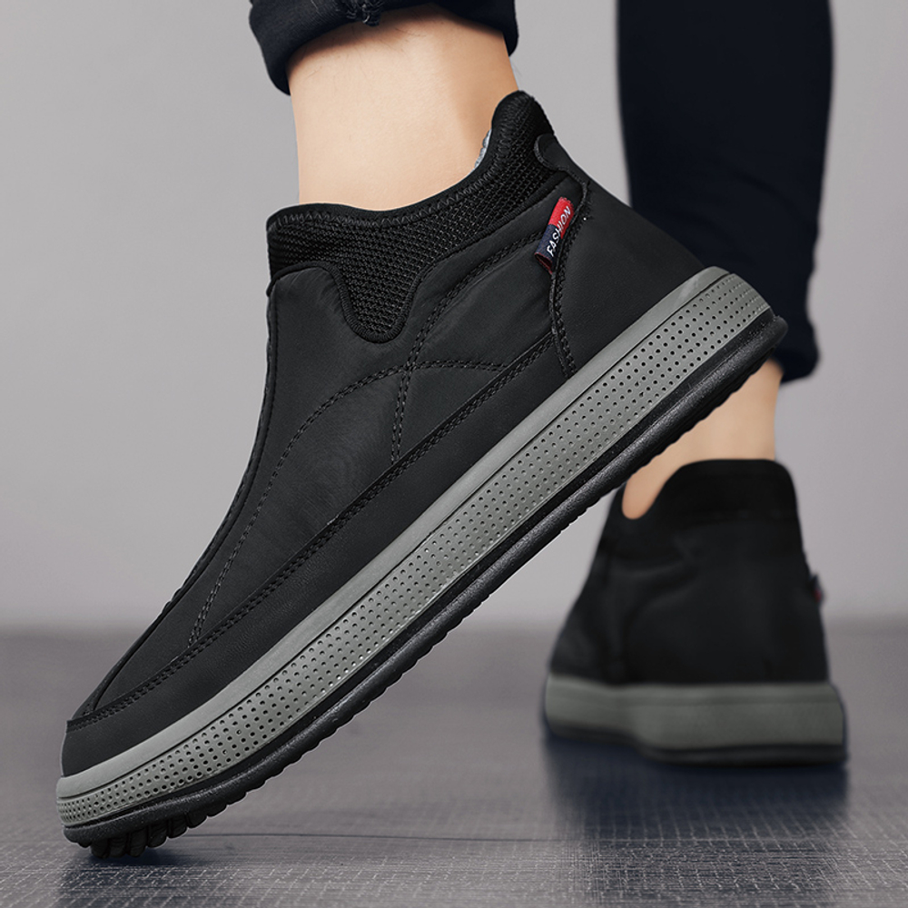 CHENGSHILUOTUO Old Beijing Insulated Shoes Unisex