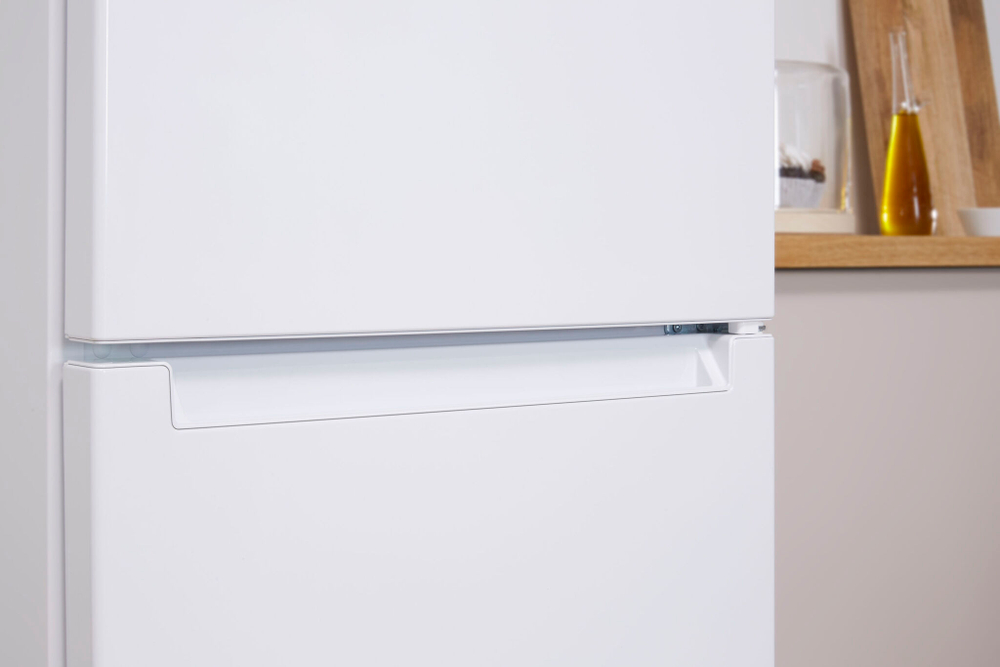 Холодильник Indesit DS 4180 W