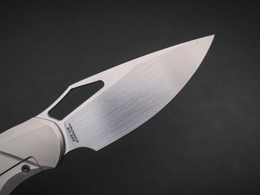 Складной нож Stalker [Magnacut Satin]
