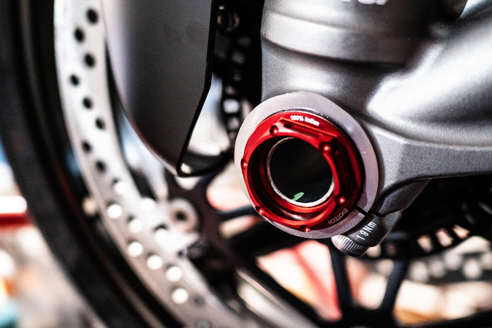 Evotech-rc Гайка переднего колеса М25x1,25 Ducati TB-064