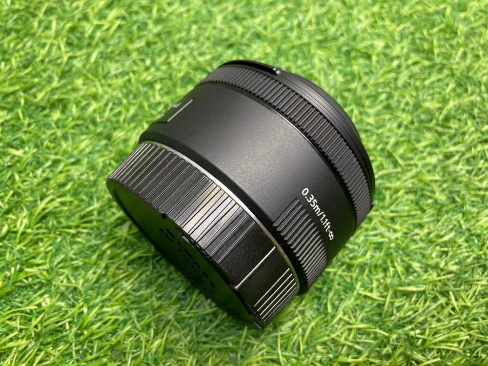 Canon EF 50mm 1.8 STM