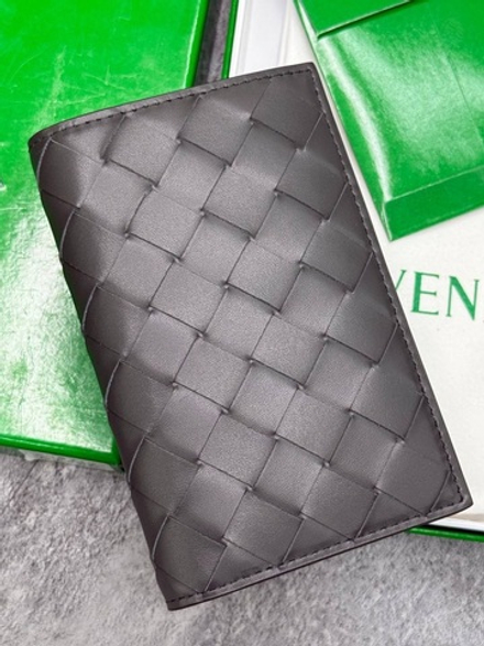 Обложка для паспорта Bottega Veneta