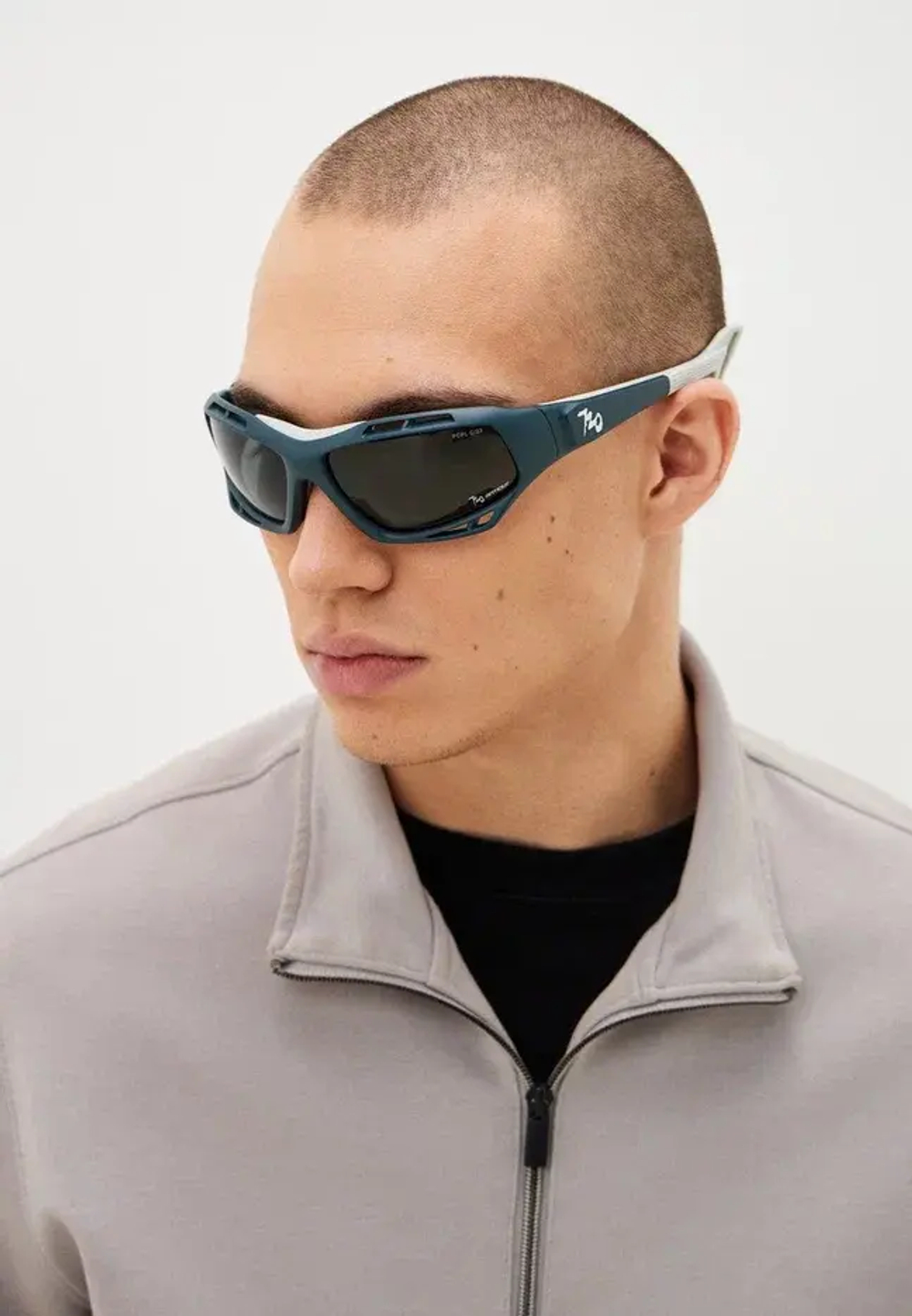 Спортивные очки 720armour Stingray / Matte Peacock Blue / Polarized Smoke Lens