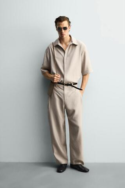 РУБАШКА RELAXED FIT ИЗ СТРУЯЩЕЙСЯ ТКАНИ — ZARA · 4364/653