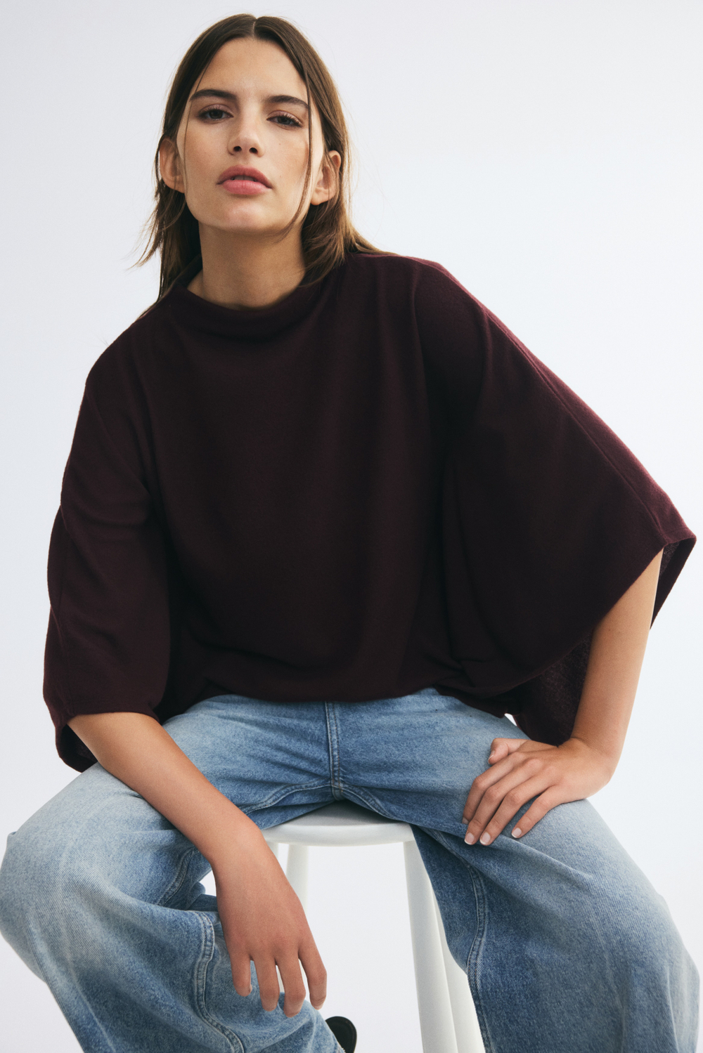 Трикотажная пелерина с воротником-полуводолазкой - H&M