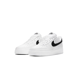 alt="Мужские кроссовки Nike Air Force 1 арт. CT2302-100 бело-черная расцветка вид спереди"