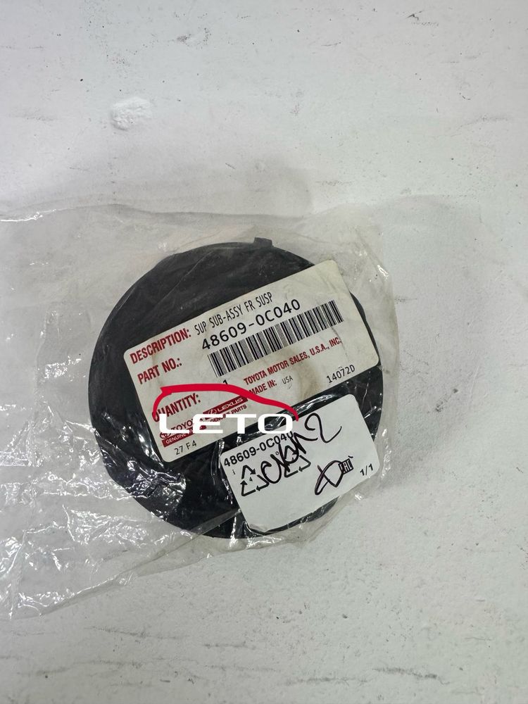 Опора амортизатора (FR) 48609-0C040 486090C040 Опора амортизатора (FR) 48609-0C040 486090C040