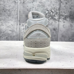 New Balance 2002R • Gray