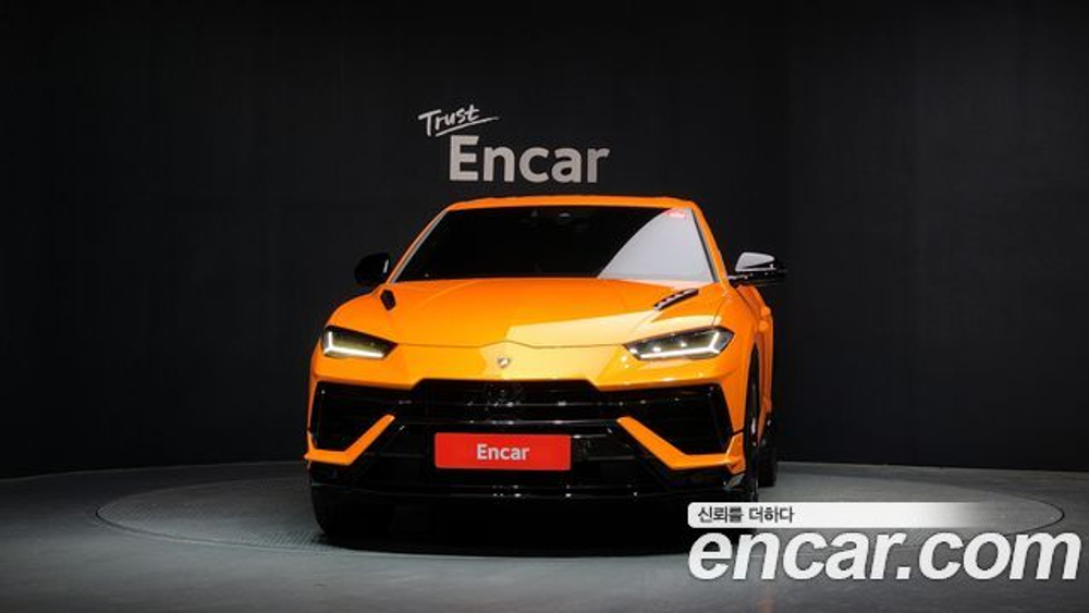 Lamborghini Urus 4.0 V8 S — 2024