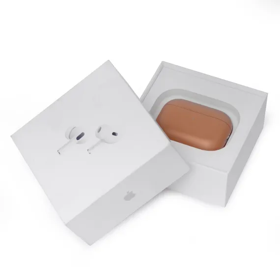 Apple AirPods Pro (2nd generation) with MagSafe Orange Total Mate