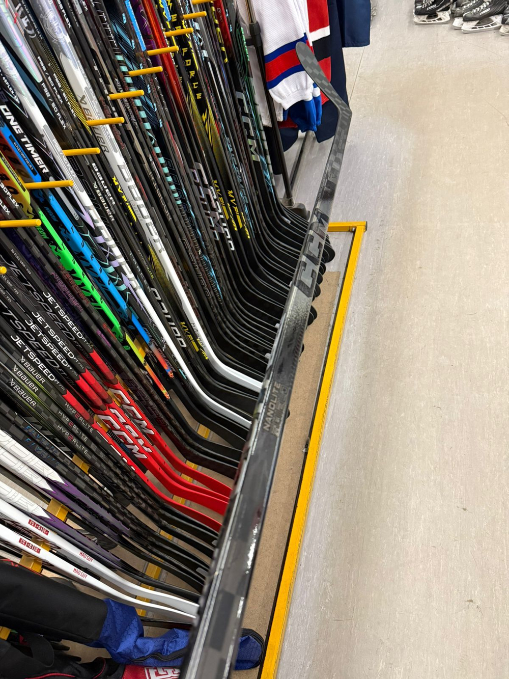 CCM TRIGGER 10 PRO FLEX 70 P28 - LEFT