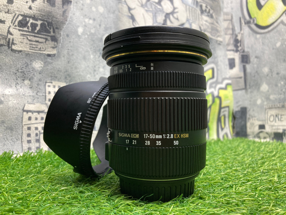 Sigma AF 17-50mm 2.8 EX DC OS HSM