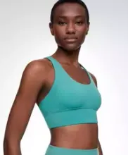 Топы и бюстгальтеры Oysho
