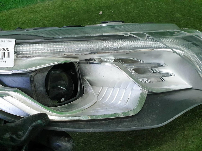 Битая Фара правая Geely Atlas (2016-2022) LED