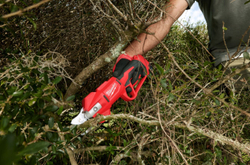 Аккумуляторный секатор Milwaukee M12 BLPRS-202 4933480115