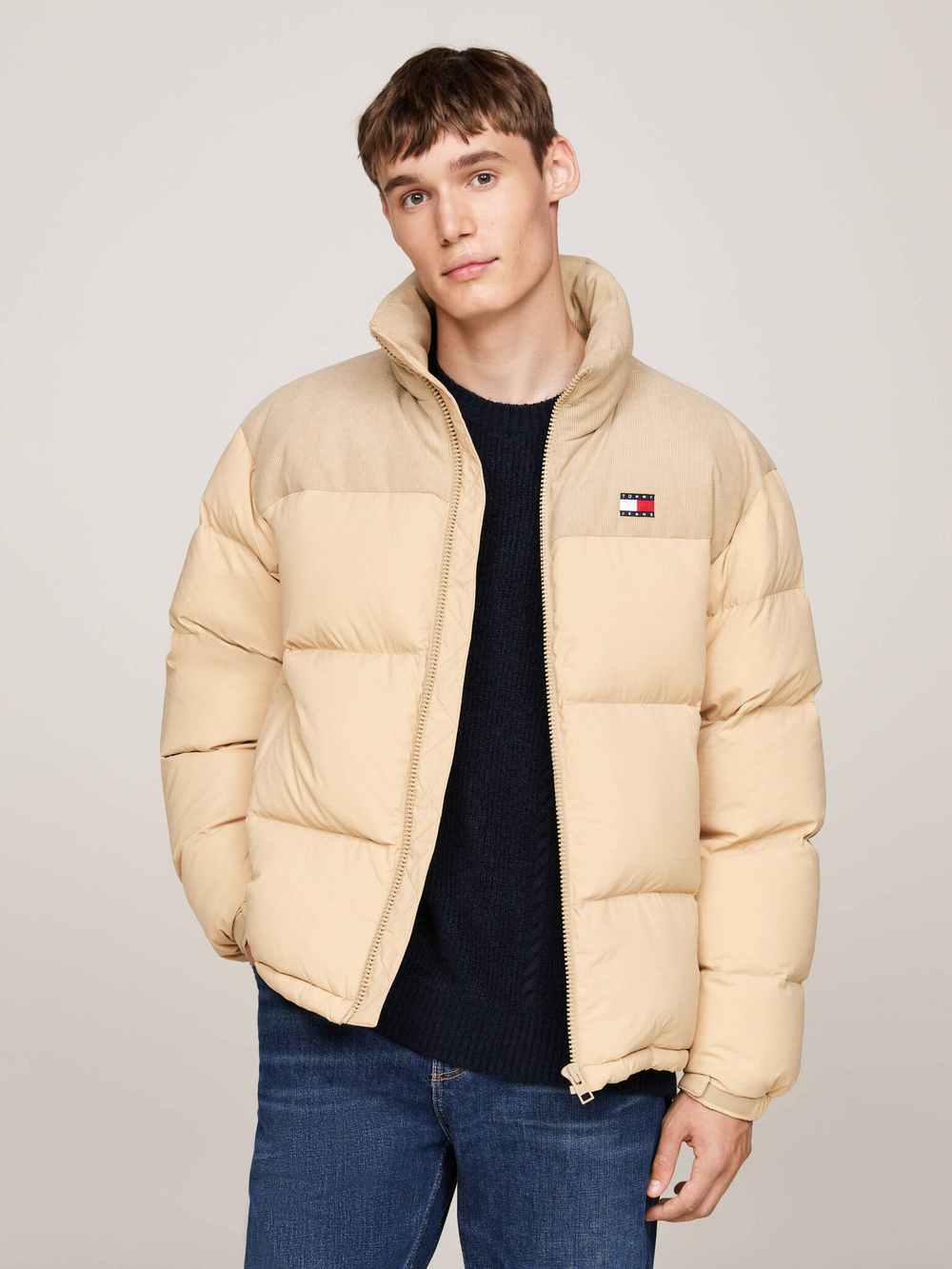 Куртка ALASKA Tommy Jeans - кремовый (DM0DM20004)