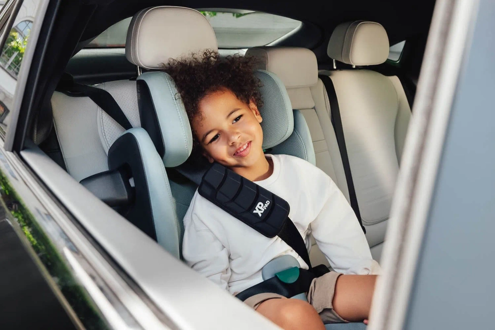 Автокресло 2/3 Britax Roemer KIDFIX PRO i-SIZE LUX Warm Caramel, 3,5 до 12 лет,15-36 кг (100-150 см), isofix, карамель