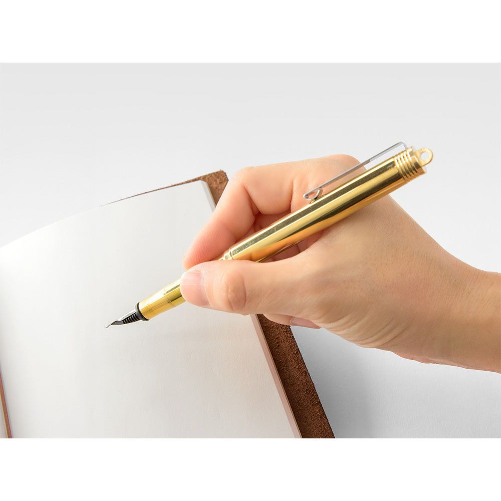 Перьевая ручка Traveler's Company - Brass Fountain Pen с пером F (38076-006) 6