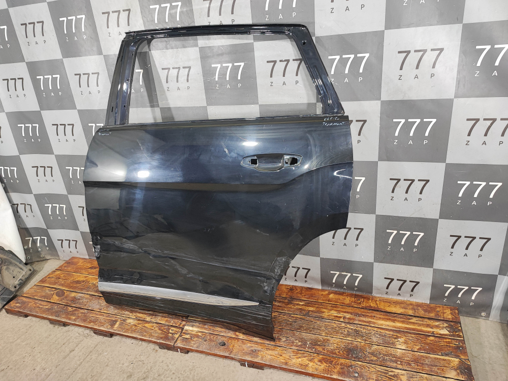 Дверь задняя левая Volkswagen Teramont 17-нв Б/У Оригинал 3CN833055J