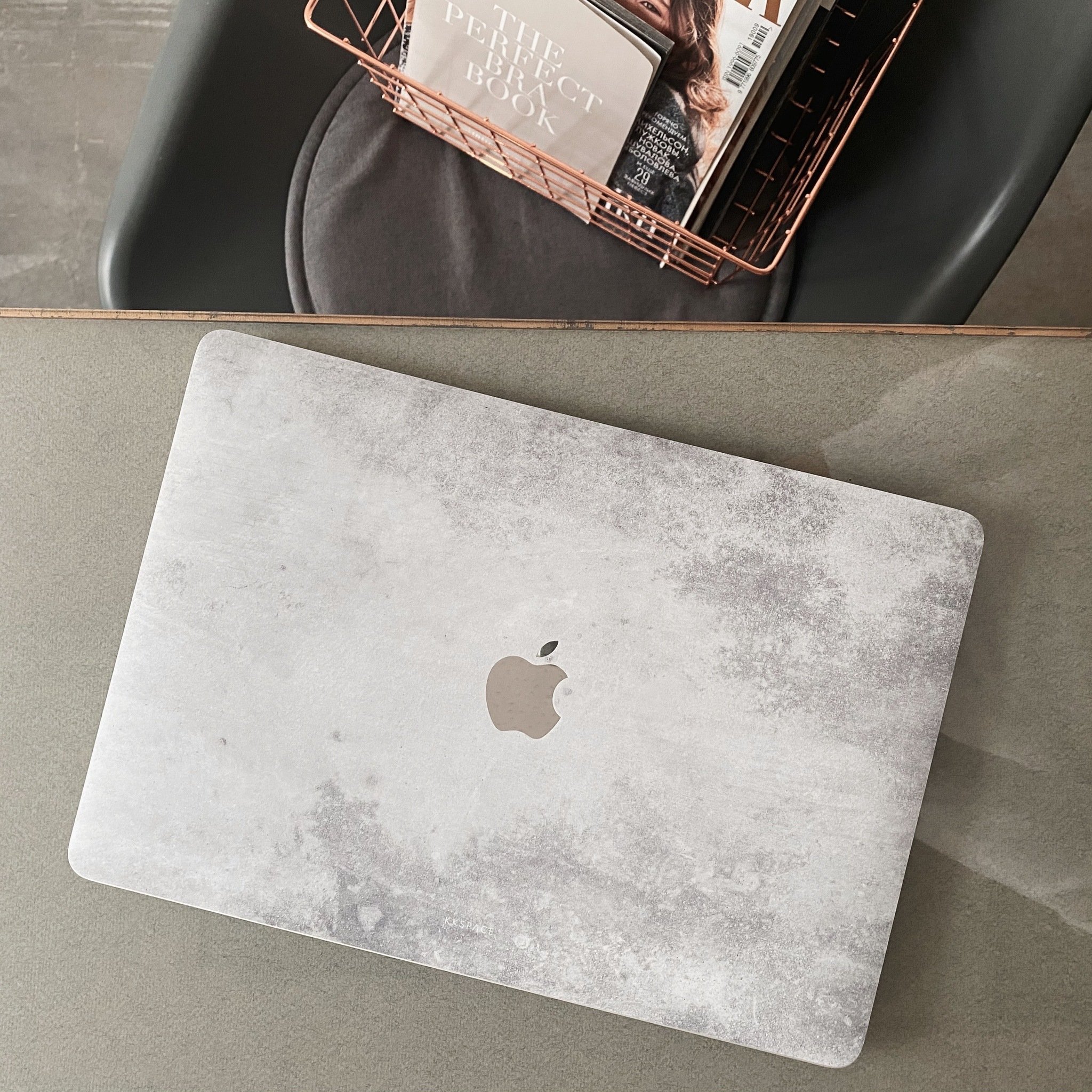 Виниловая наклейка NEBULA для MacBook