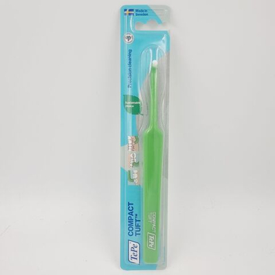 Монопучковая щетка TePe Compact Tuft, для брекетов и протезов, зеленая, 1 шт. (Швеция)