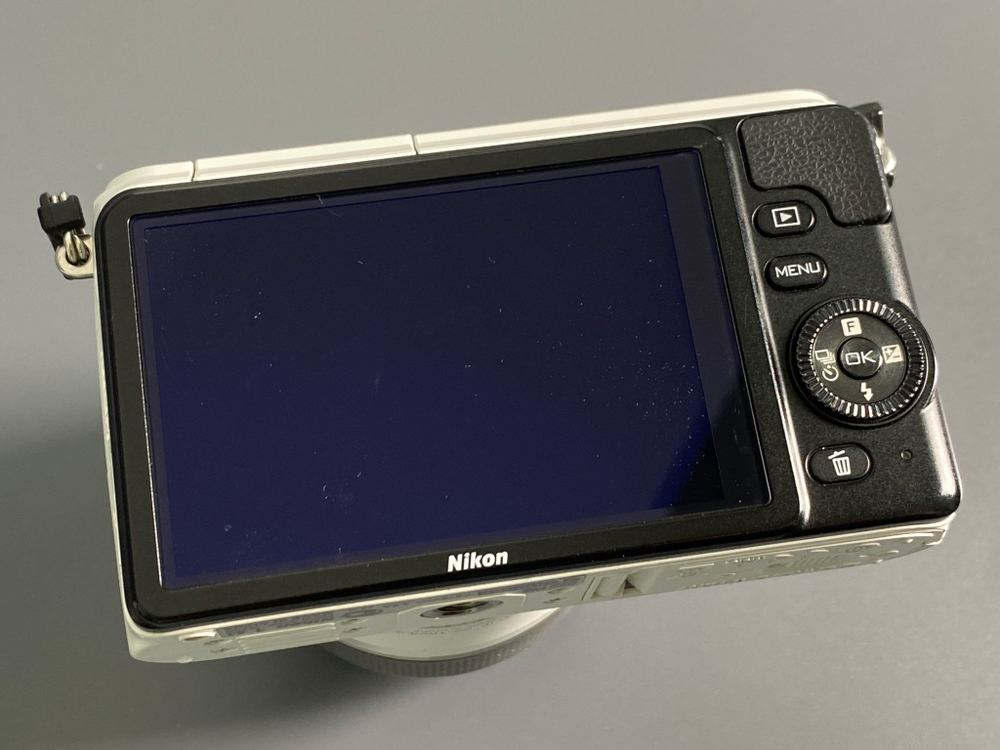 Nikon 1 S1 Kit 30-110mm 3.8-5.6