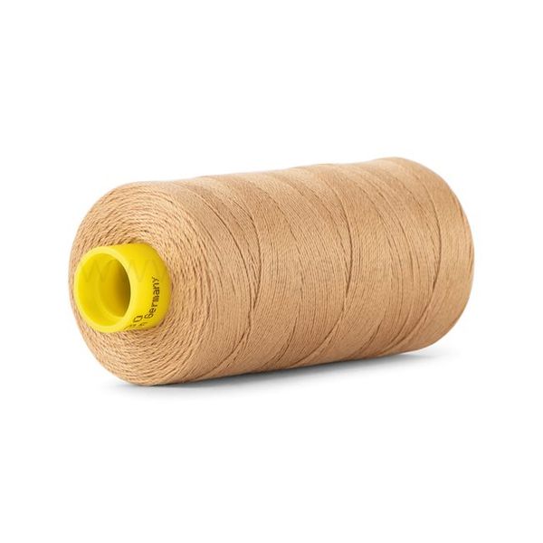 Нитка Gutermann Mara 30 (300 метров), 1 кат., для отстрочки | 591 песочно-желтый