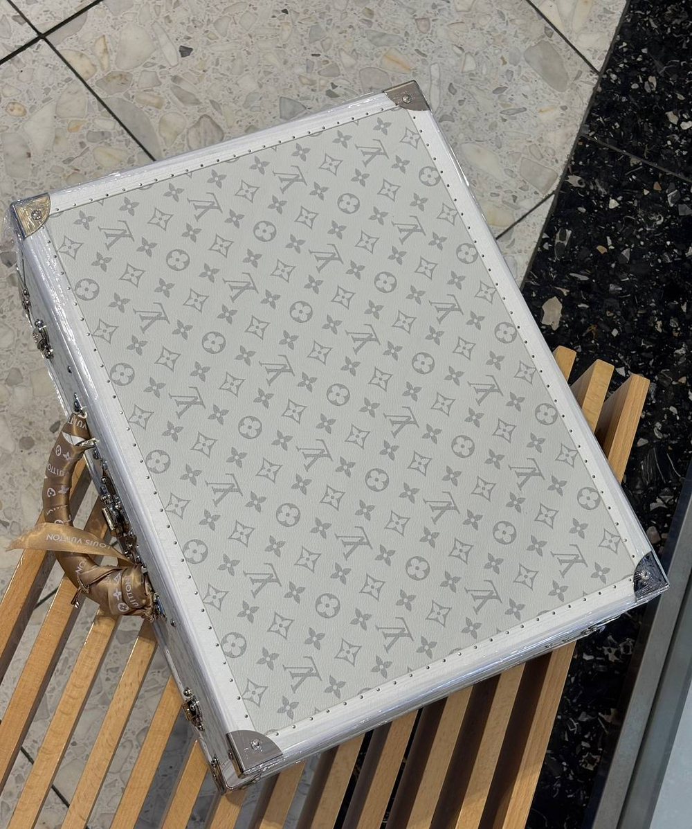 Чемодан Louis Vuitton