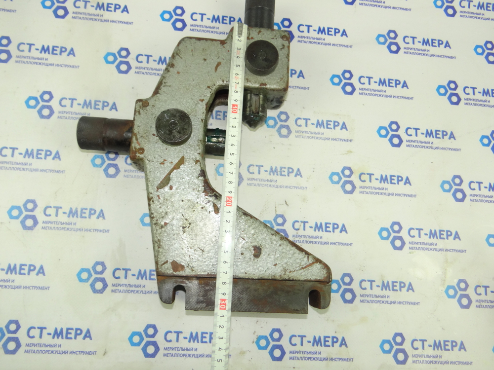 Подвижный люнет для токарного станка TOS SV18RA