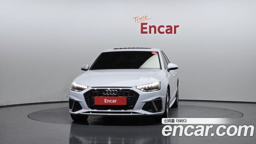 Audi A4 40 TFSI Premium — 2021