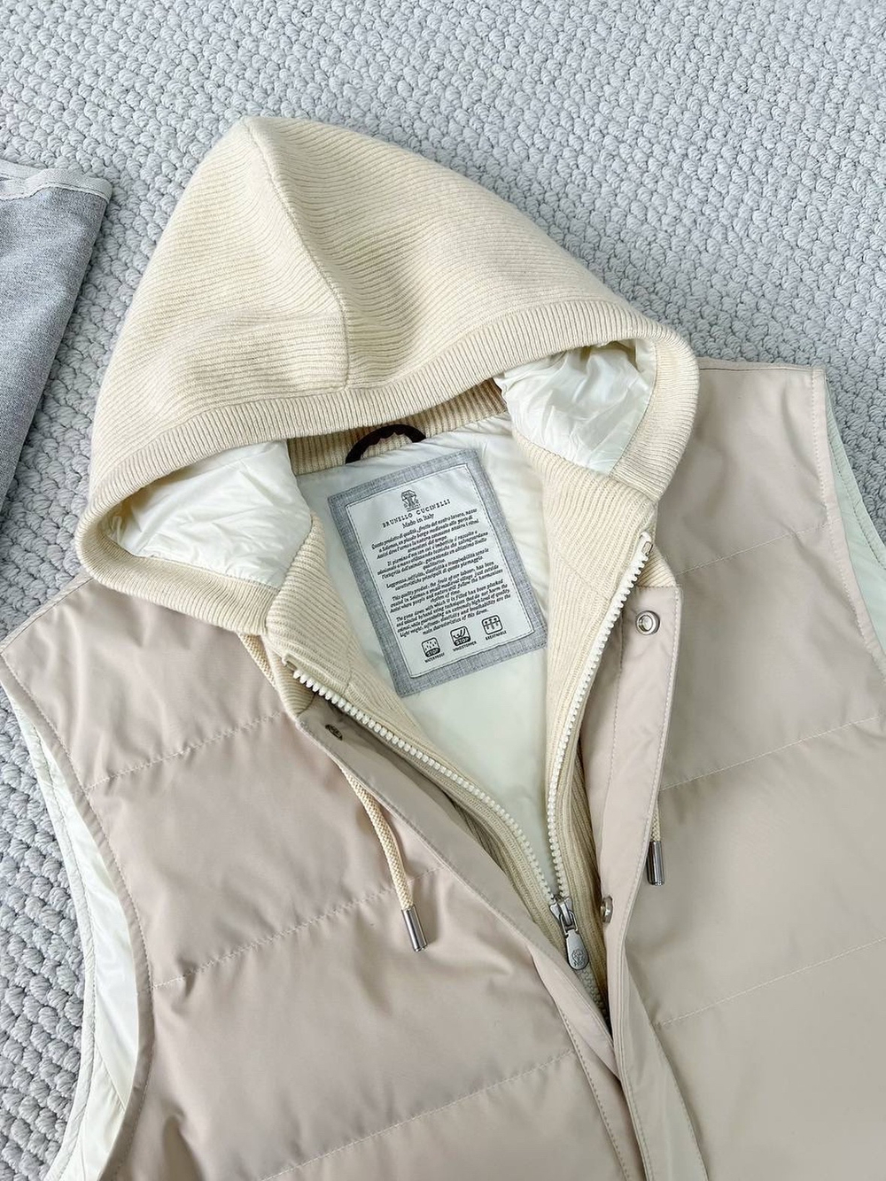 Жилет Brunello Cucinelli