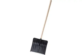 Лопата с оцинкованной планкой, с деревянным черенком, высший сорт d-32 Gigant AVG-11