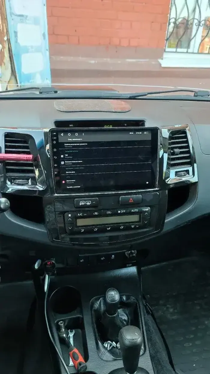Магнитола для Toyota HiLux 2011-2015 - Kuberg OL-9603 QLed+2K, Android 12, Быстрая, CarPlay, 4G SIM-слот
