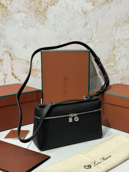 Сумка Loro Piana Extra Pocket L19