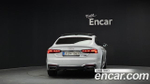 Audi A5 40 TFSI Quattro Premium Sportback — 2021