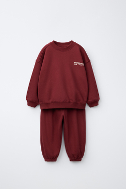 ZARA КОМПЛЕКТ С ТОЛСТОВКОЙ И БРЮКАМИ, КРАСНОВАТЫЙ