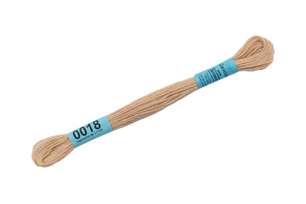 Мулине Gamma 100% хлопок, цв.0018 бежевый, 24 мотка по 8 метров