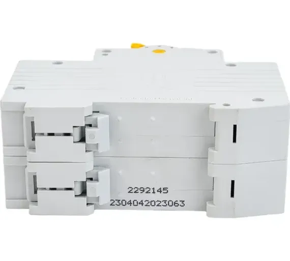 Переключатель трехпозиционный IEK  ВРТ-63  2П 63А 38346