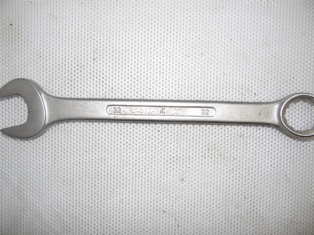 Ключ гаечный комбинированный КГК 32х32 CHROME VANADIUM