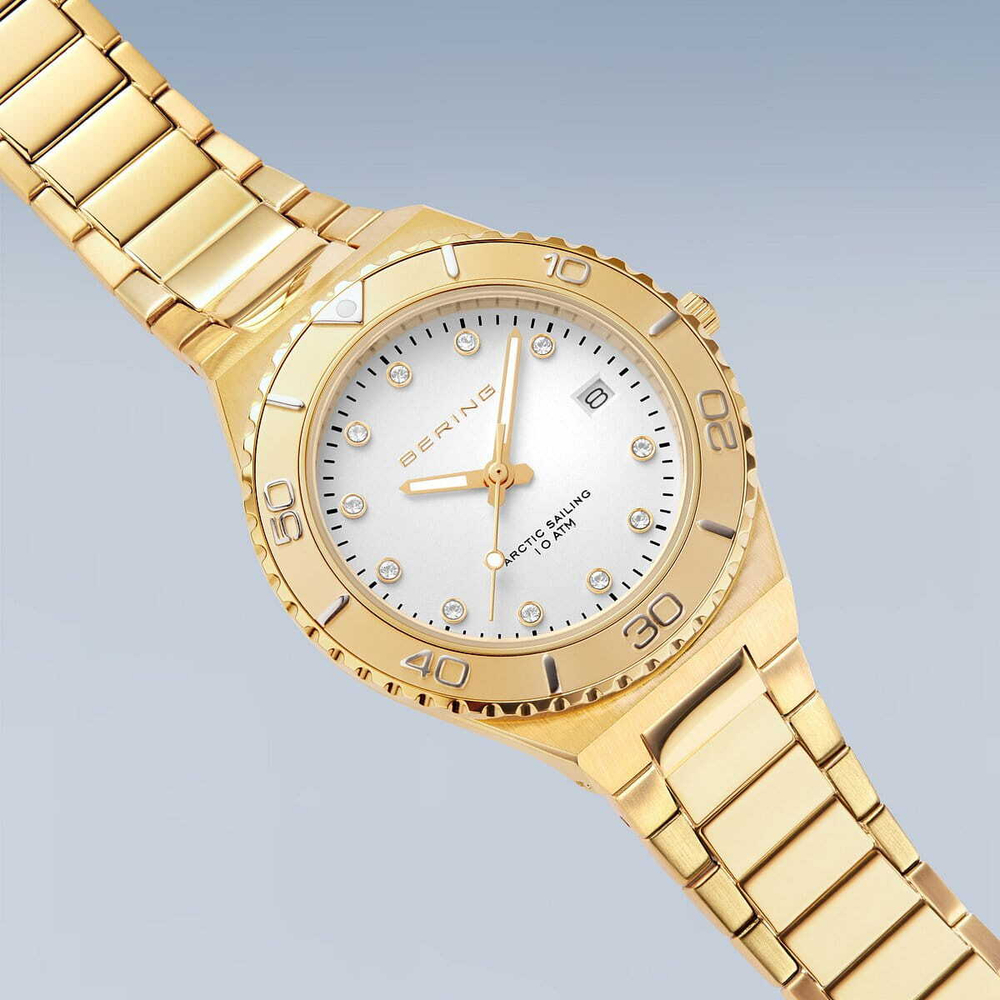 Женские наручные часы Bering 18936-734
