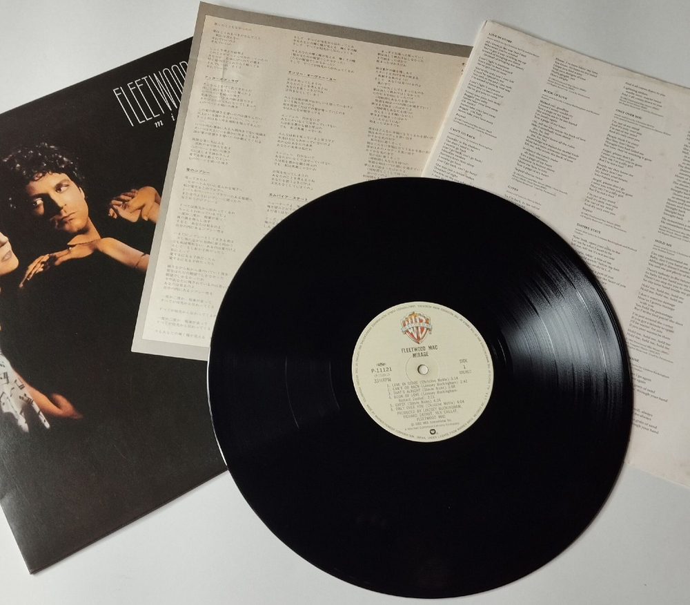 Винтажная виниловая пластинка LP Fleetwood Mac Mirage (Japan 1982) (No Obi) Book Of Love
