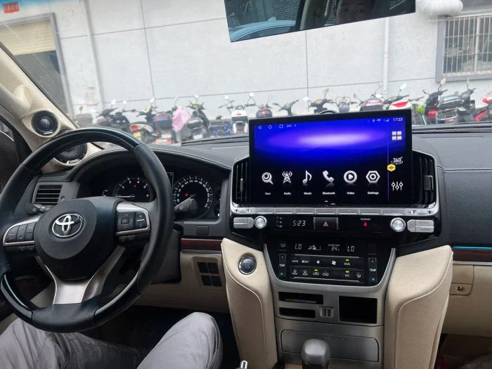 Магнитола для Toyota Land Cruiser 200 2015-2021 (с JBL и 360) - Kuberg KP-T1304 на Android 10, Быстрая, 4G SIM-слот, CarPlay