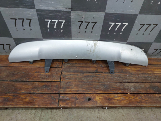 Накладка заднего бампера Toyota RAV4 IV (XA40) 15-19 Б/У Оригинал 5240542010
