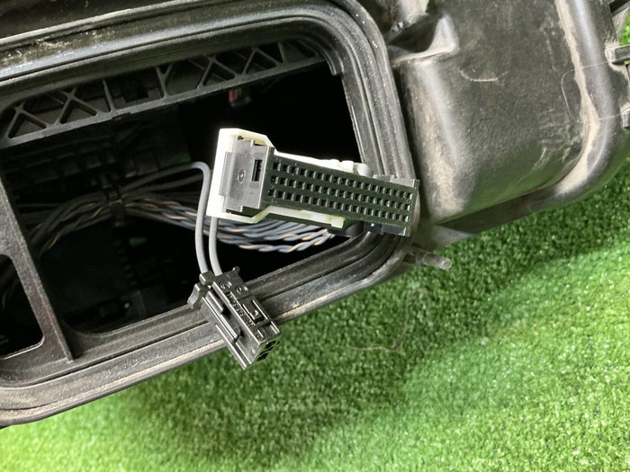 Фара левая Mercedes GLC X253 (2019-2022) LED