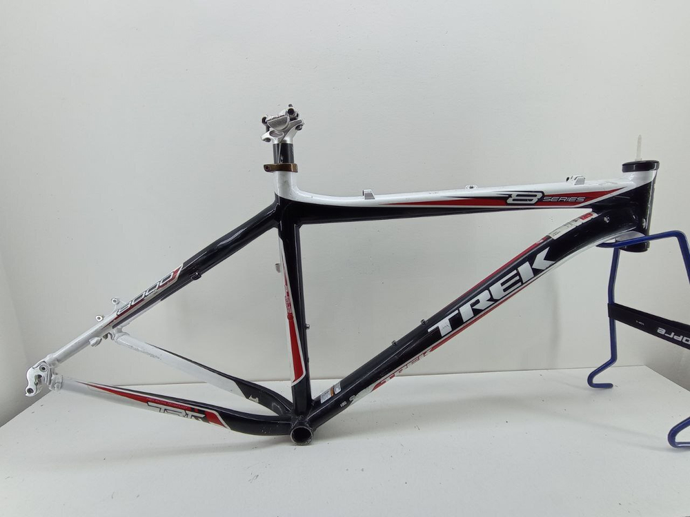 Рама Trek 8 Series L 26