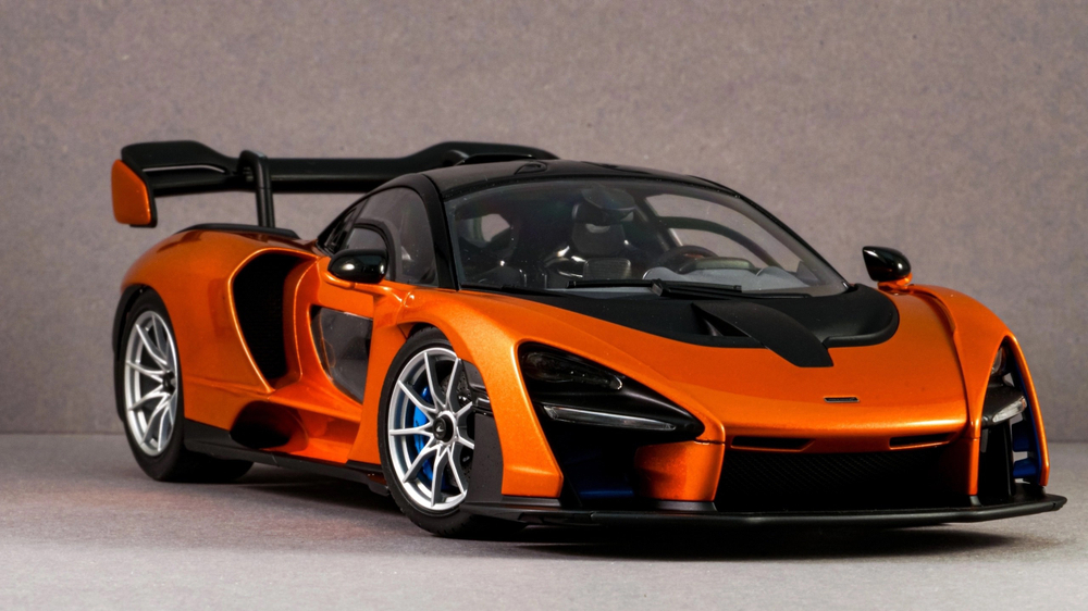 Краска лаковая HobbyLink McLaren Orange Azores 2-х слойная HP-3101