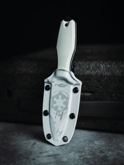 Нож NC Custom GRAVE LE Stormtrooper (AUS-10 BSW, G10 White)