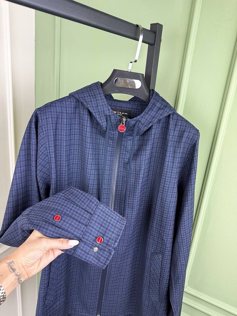 Рубашка с капюшоном Kiton