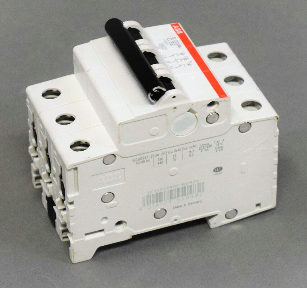 ABB S203M-C32